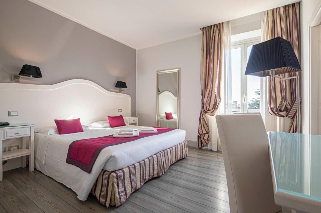 Suite Castrense Рим Экстерьер фото